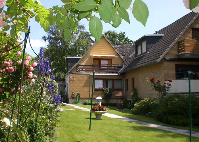 Gaestehaus Wolf * Sierksdorf